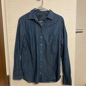 ANN TAYLOR DENIM COLORED BLOUSE